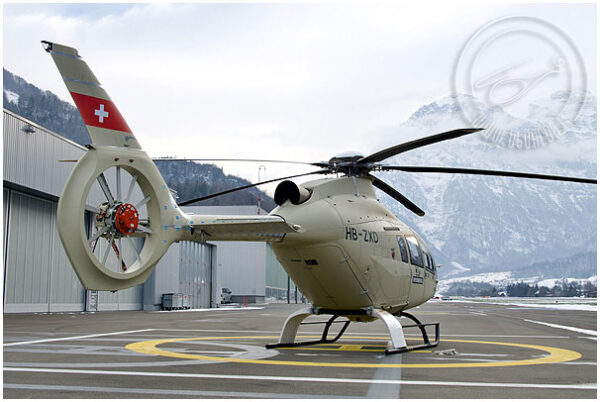 Robinson Helicopter deliveries fall by about 33% in 2019